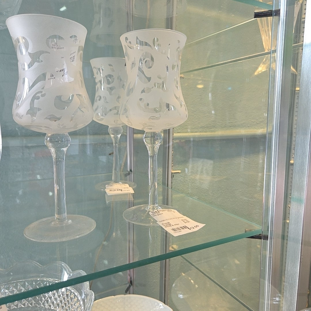 Sorelle Etched Wine glasses