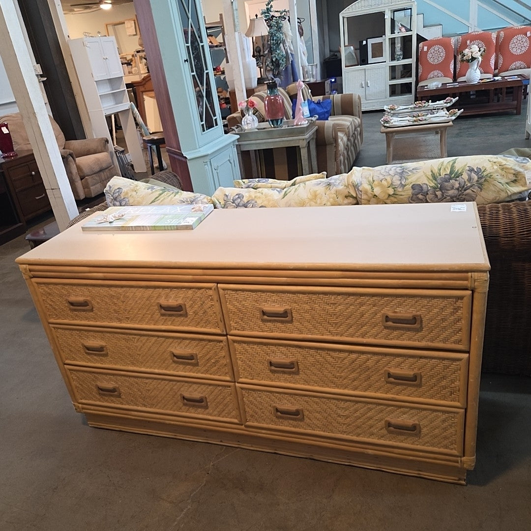 Dixie Furniture