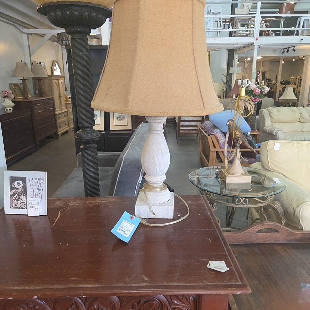 spindle table lamp