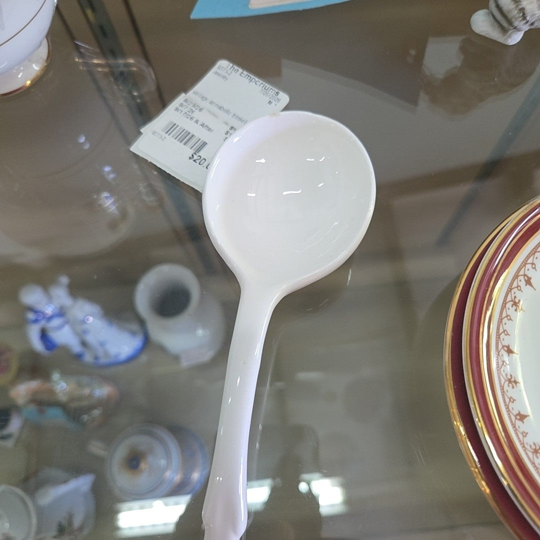Candy spoon (white)
