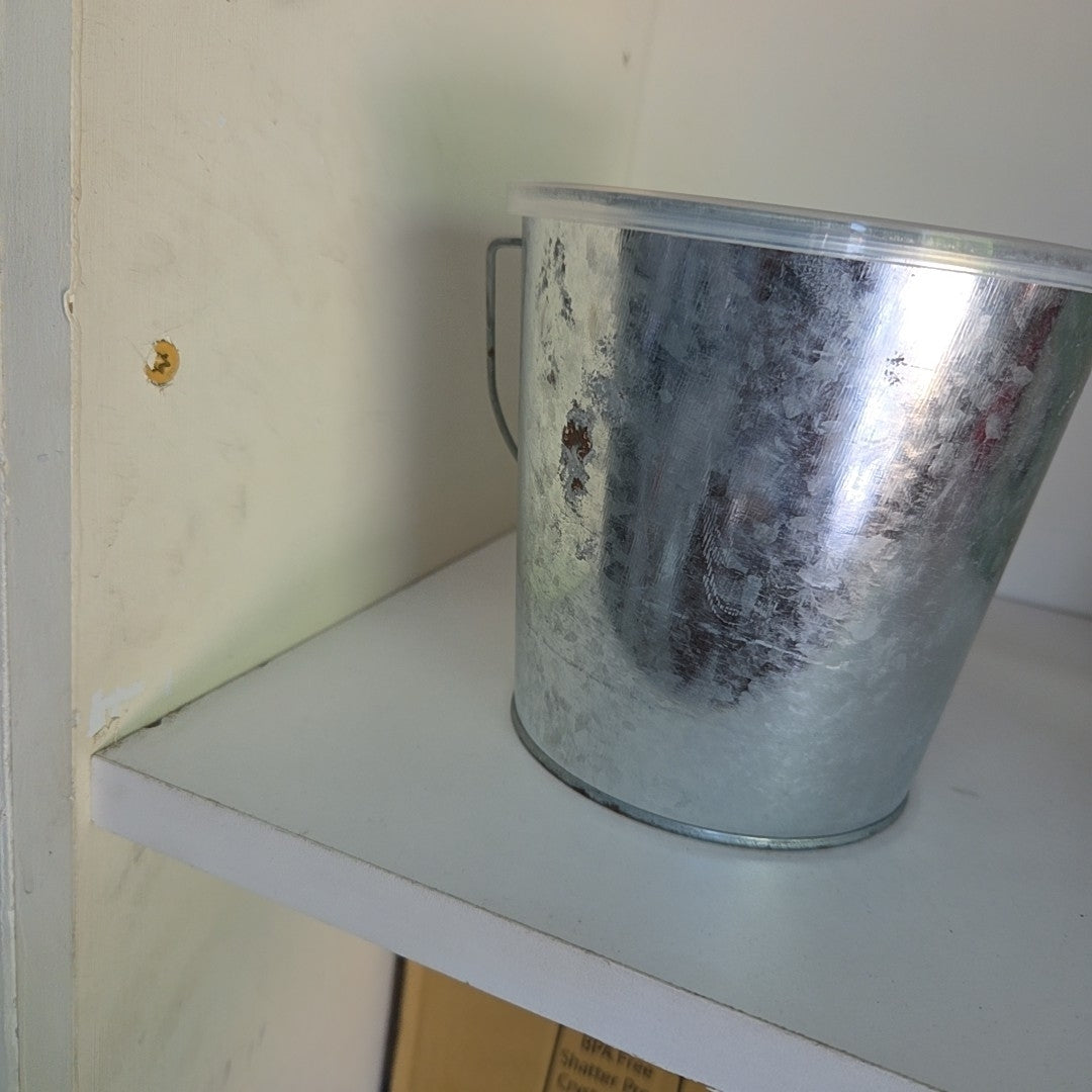 citronella candle