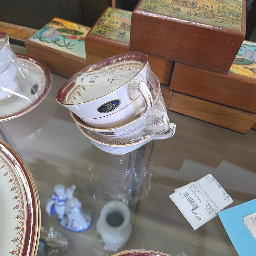 Vinatge China tea set