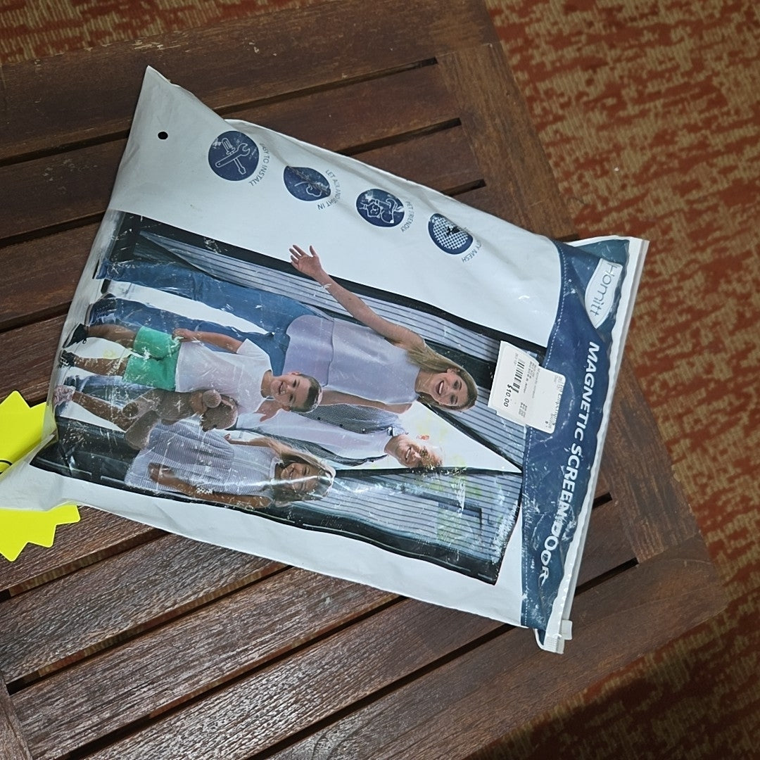 Magnetic screen