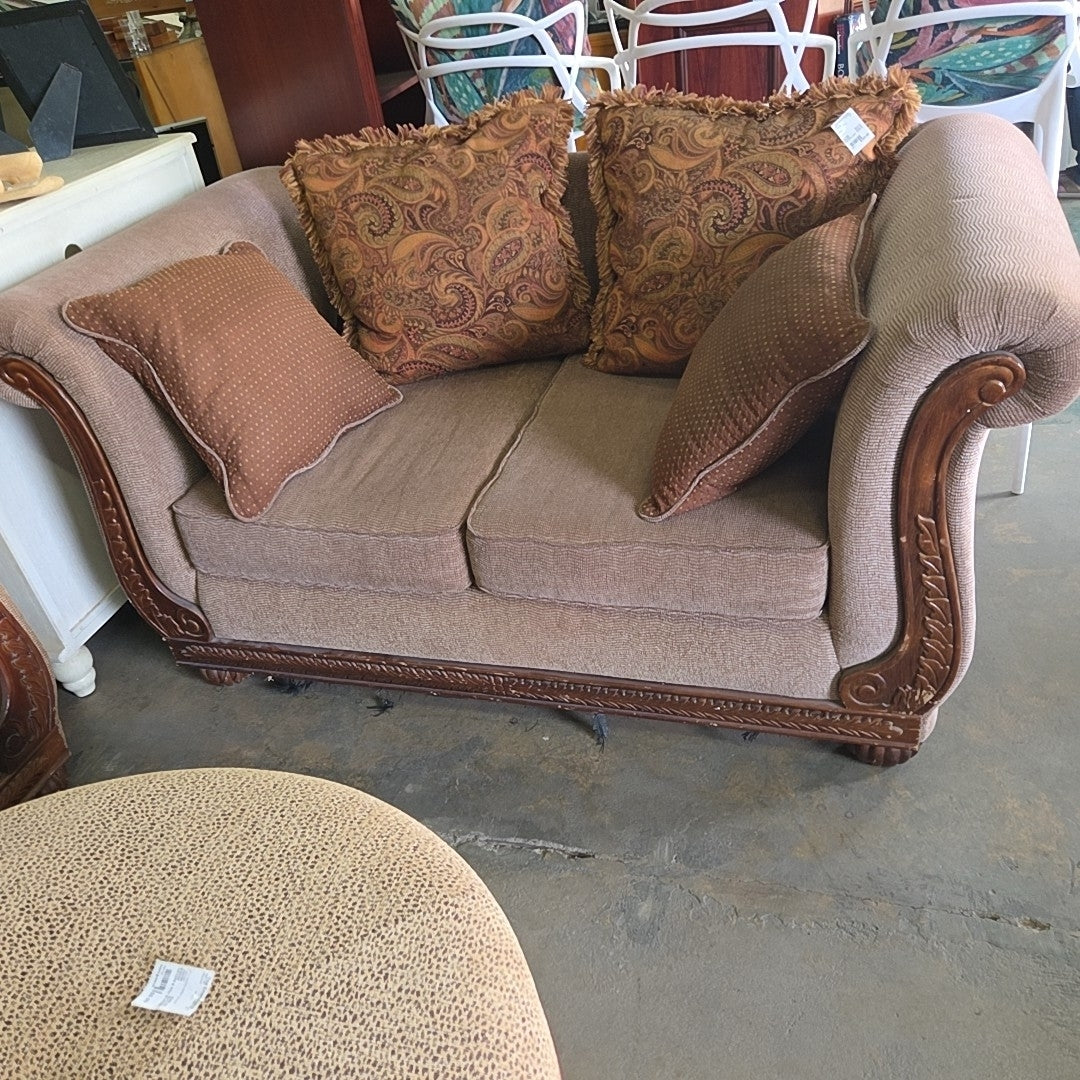 loveseat