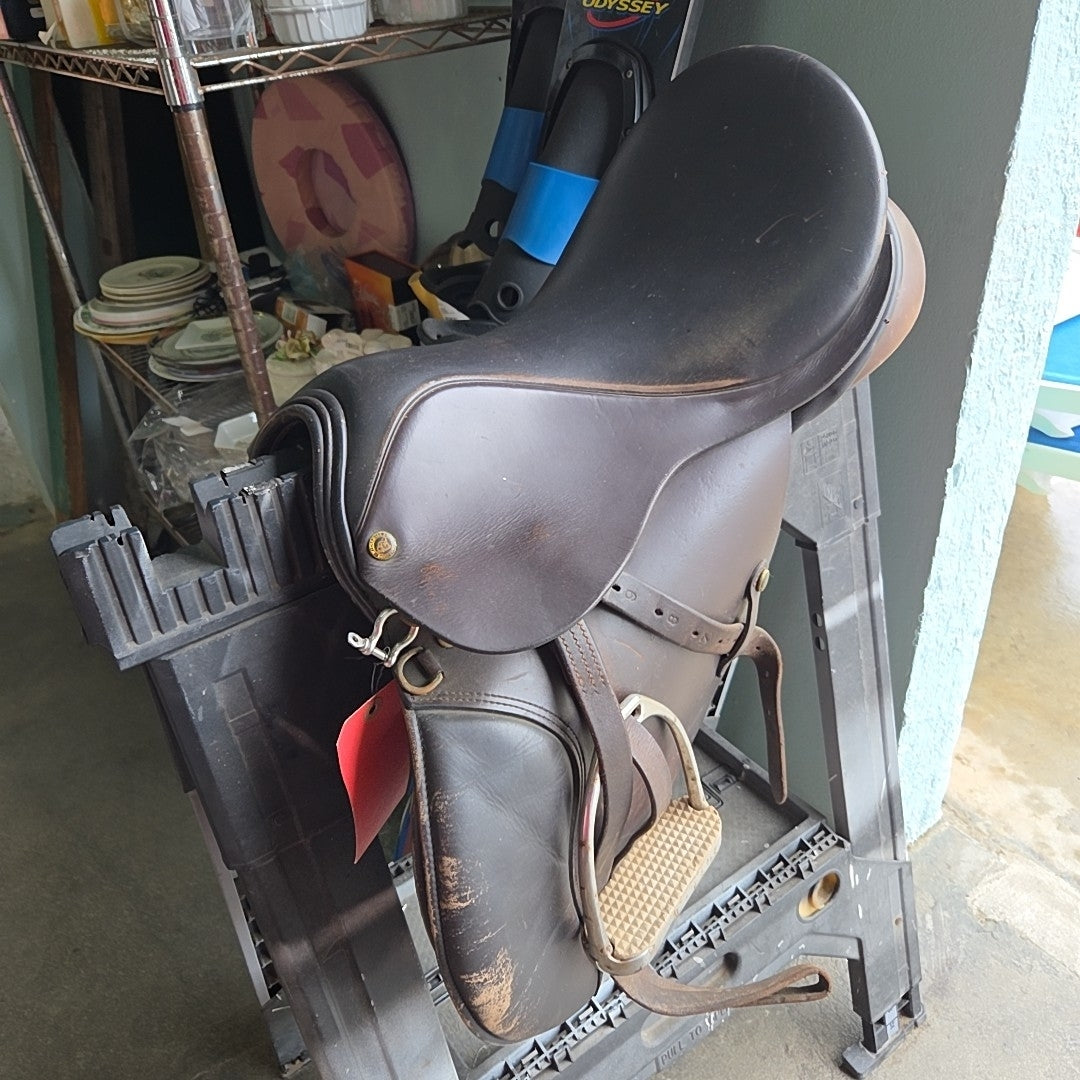 Dark Brown Saddle