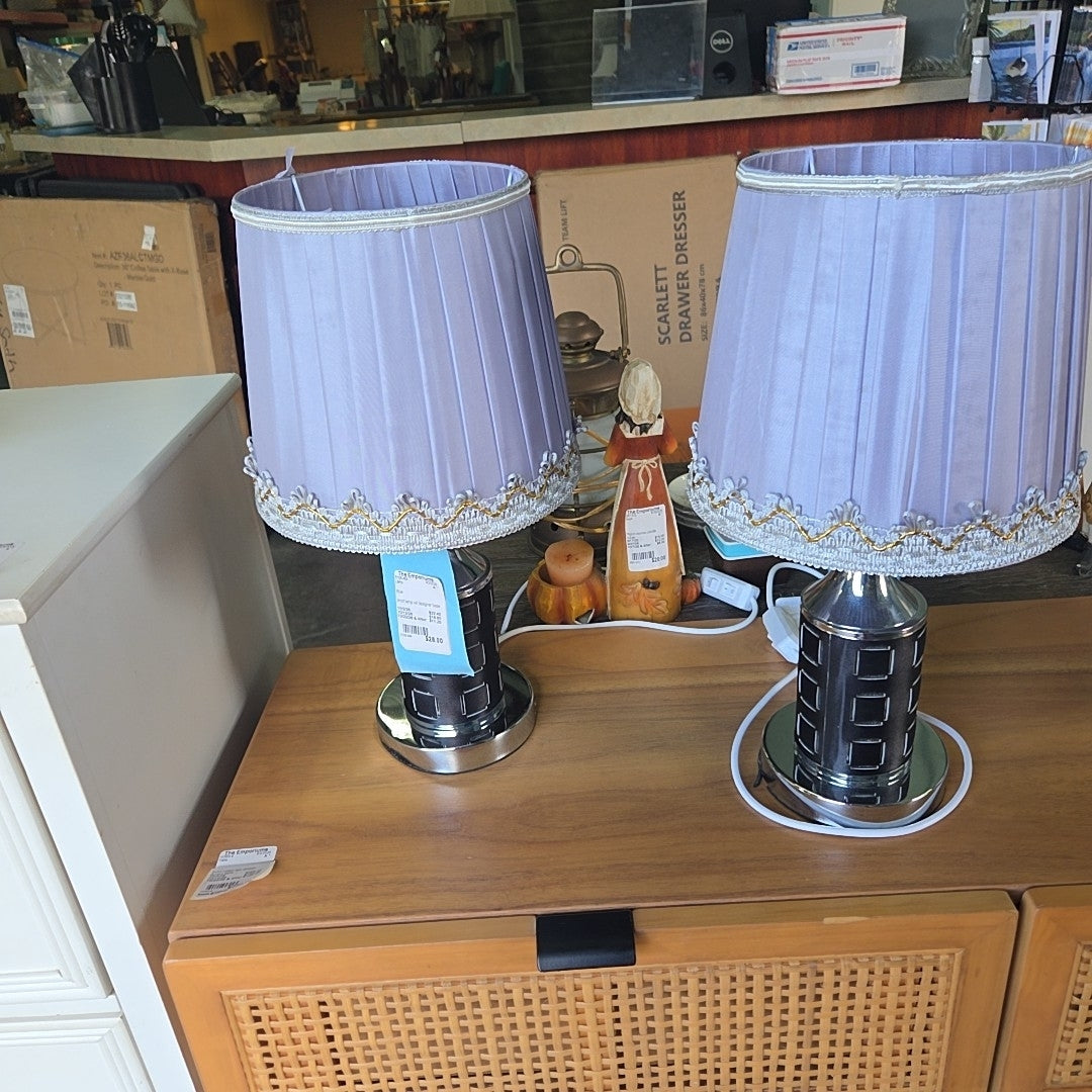 short lamp w/ designer base
