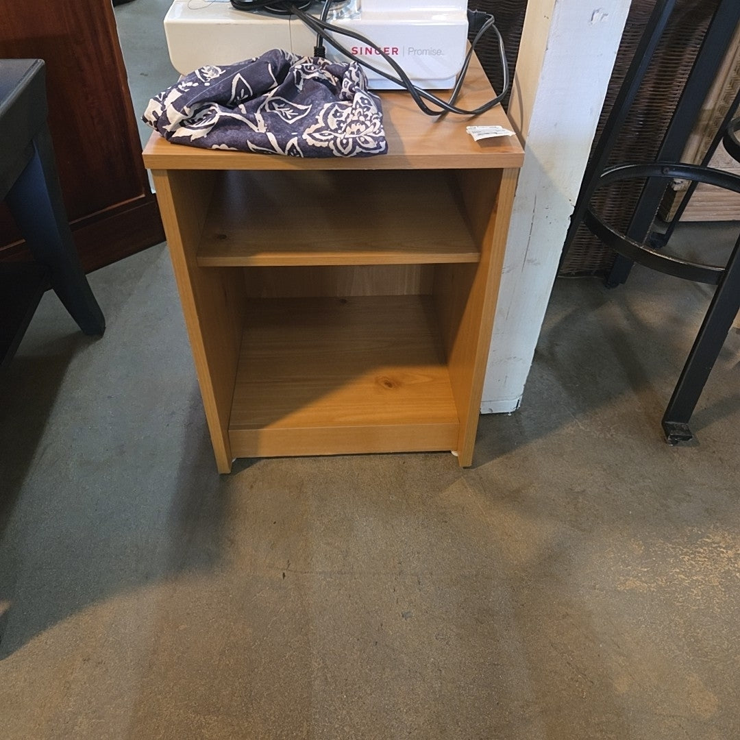 Dresser nightstand (light)