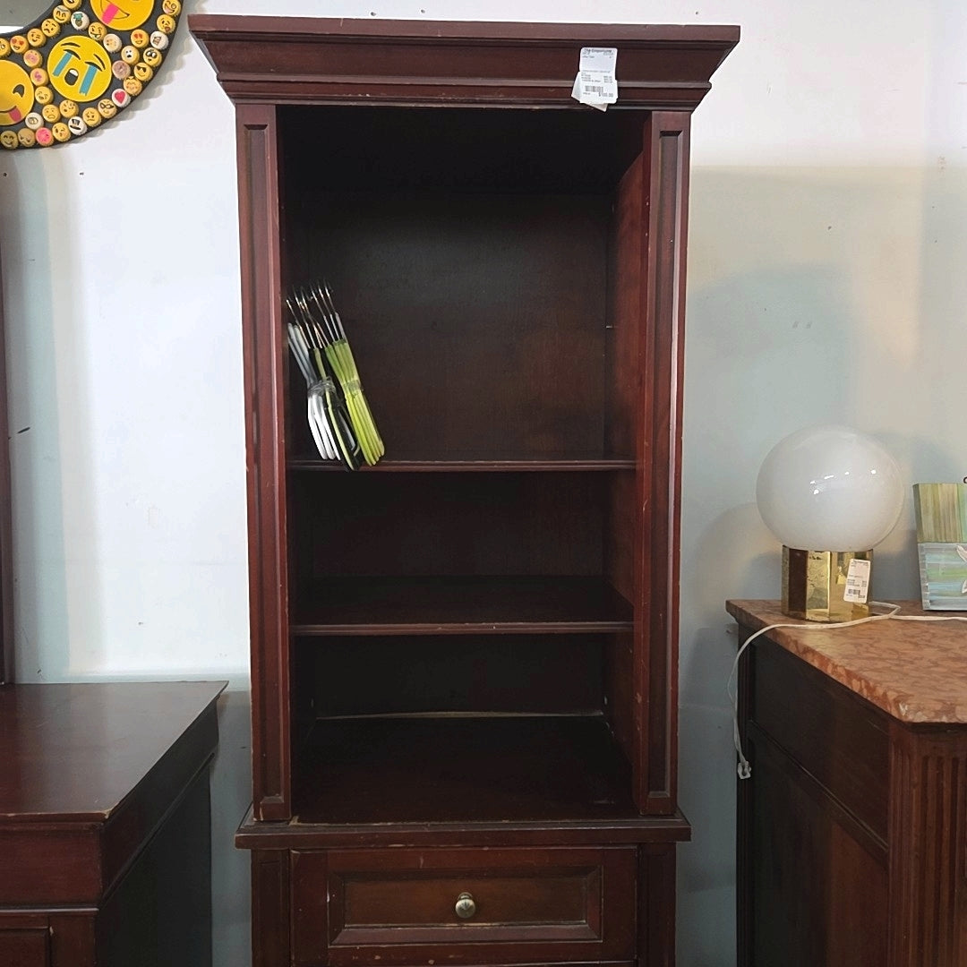 2 piece wooden cabinet w/ door