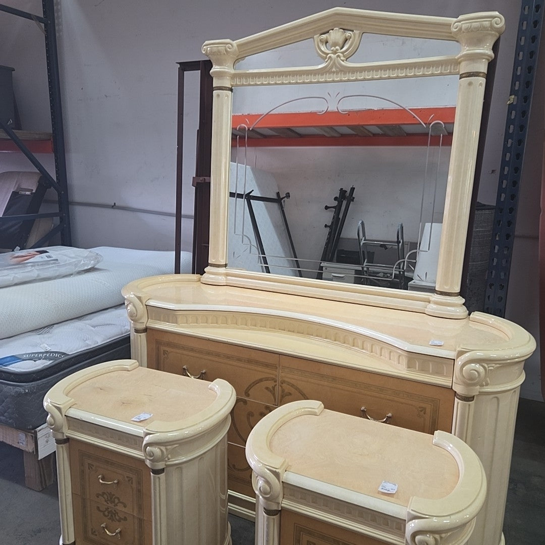 vintage italian style dresser w/ mirror