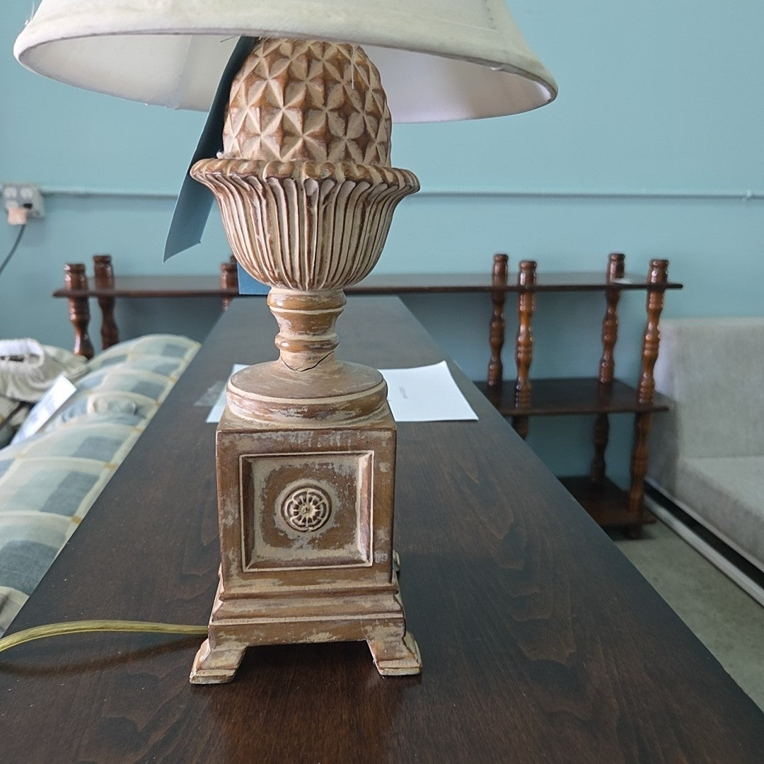 gold lamp