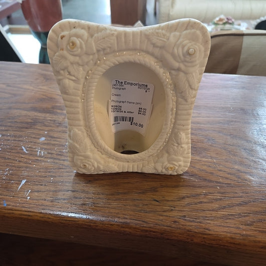 Photograph frame (sm)