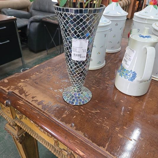 Sola wood and rose bouquet
