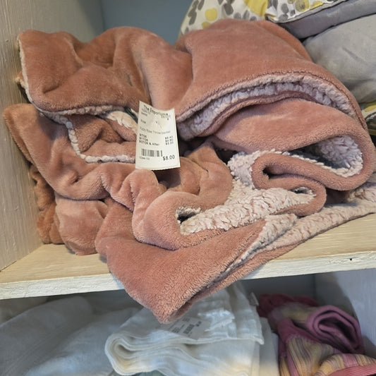 Fuzzy Rose Throw blanket