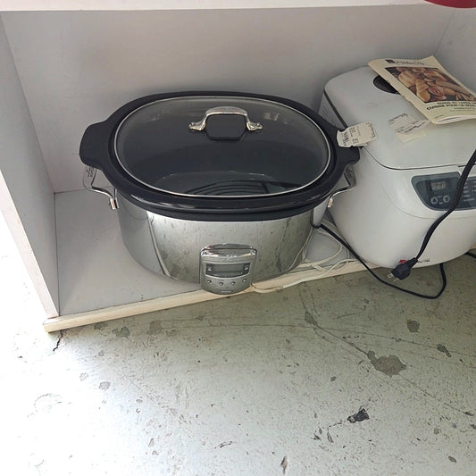 All CLAD croc-pot