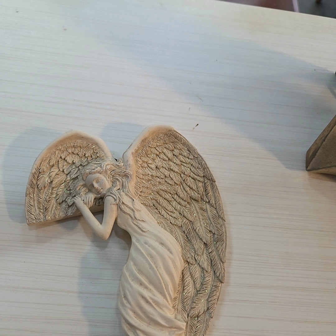 Angel Resin Home Accent